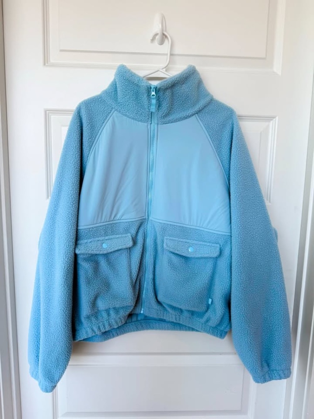 New Target Blogilates Blue Fleece "Bonfire" Zip Up Jacket
